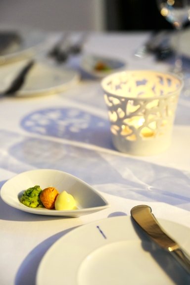 Butter served three ways with menu starter | © Harald Höllrigl