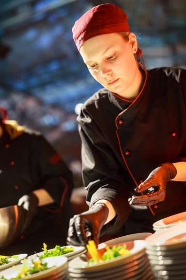 Chef during live cooking | © Harald Höllrigl